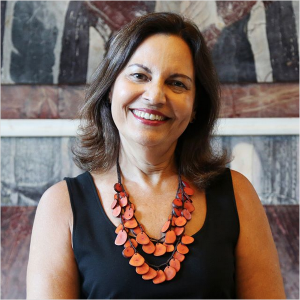 Yole Mendonça